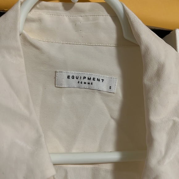 Equipment Femme Silk Shirt - Picture 8 of 8